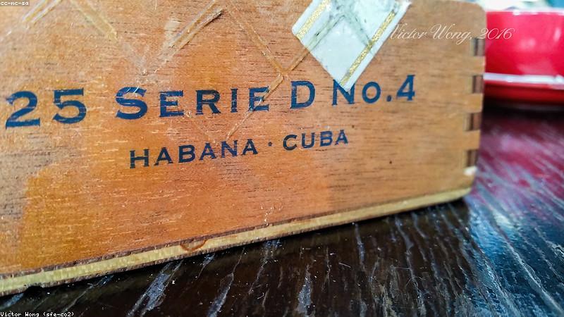 Xì gà Cuba và Non-Cuba cao cấp