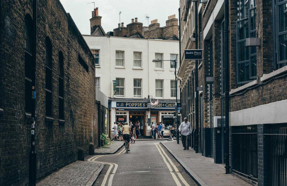 Campaign Luxury Streetwear 2026