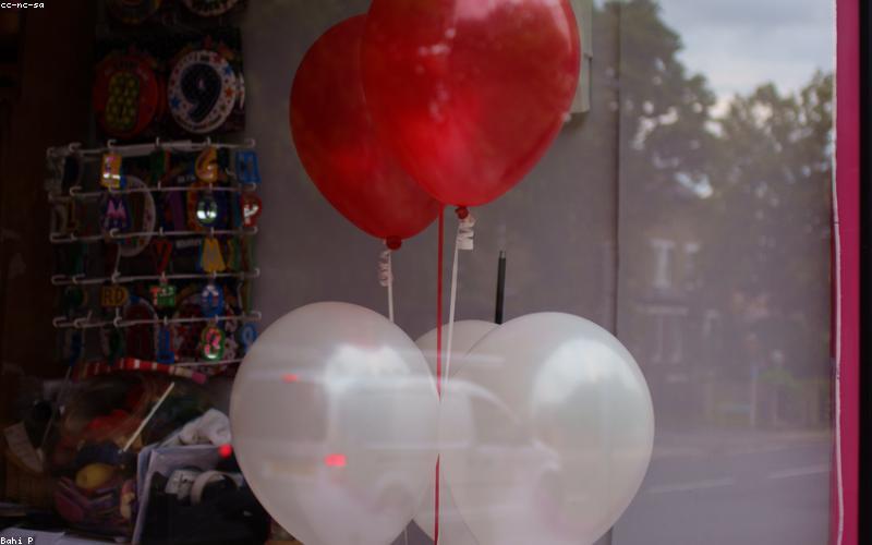 Phụ kiện tiệc tại PartyKit VN