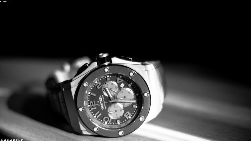 Đồng hồ phong cách Smart Casual