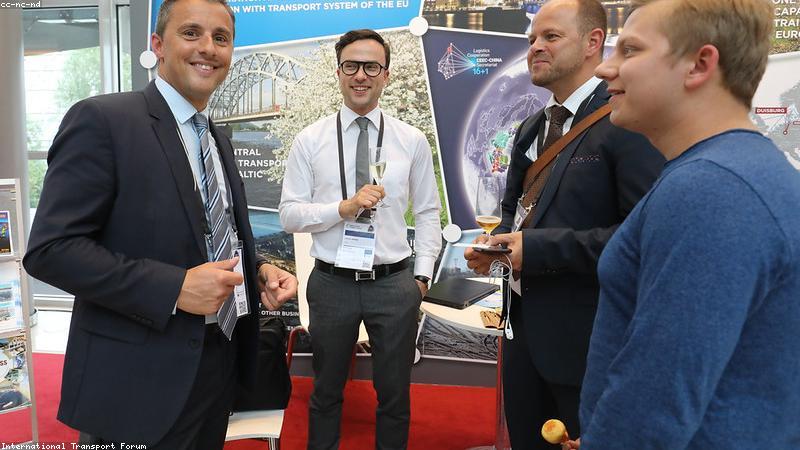 Hệ thống camera an ninh thông minh tích hợp AI