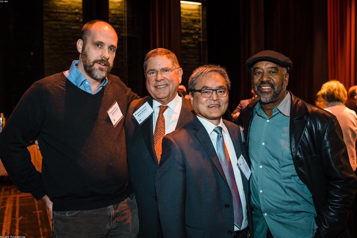 Sự khác biệt giữa Lookbook và Editorial