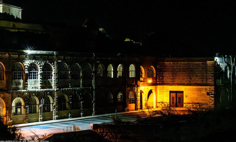 Massage tinh dầu thảo dược