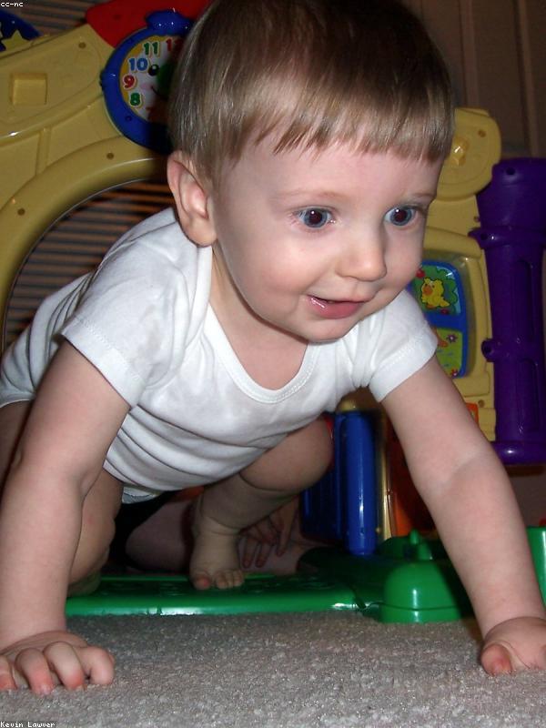 Trẻ em chơi đùa