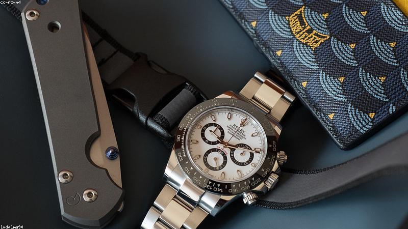 Xu hướng đồng hồ hàng hiệu 2024