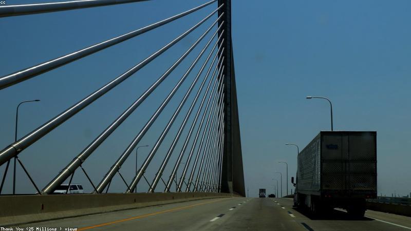 Giao diện thiết kế trực quan