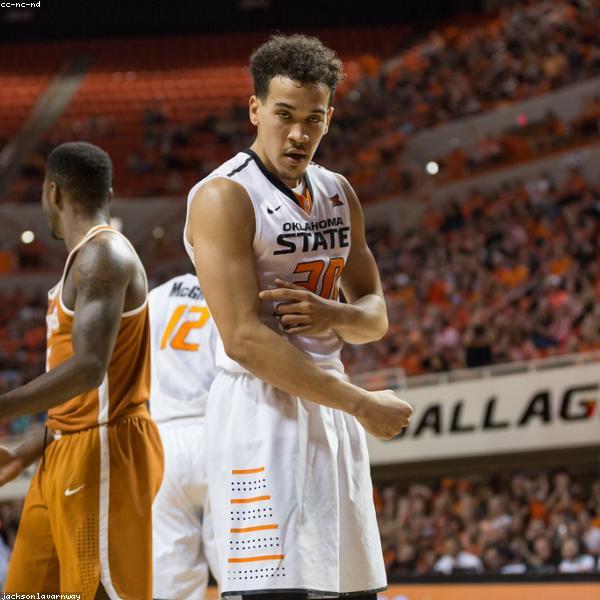 Pikachu Balloon Team