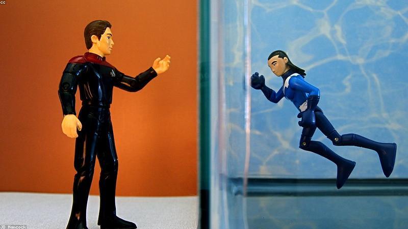 Máy bay tại đường băng