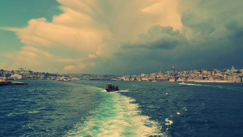 Kỹ sư Peter Phạm làm việc