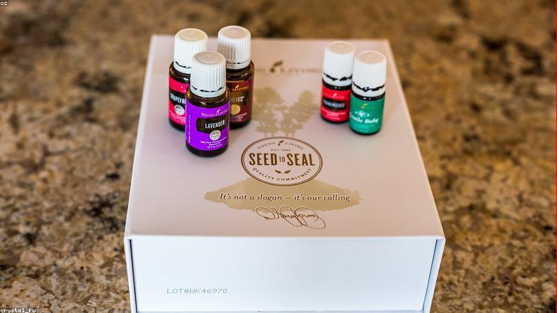 Tinh dầu thiên nhiên và nguyên liệu thảo mộc