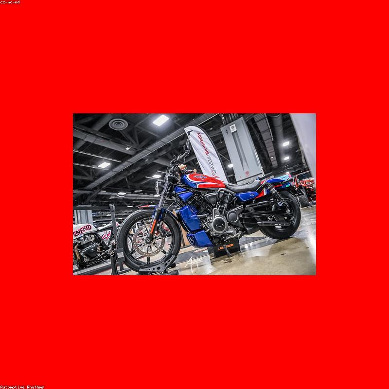 Bơm Tay Mini Gắn Khung Xe Đạp Áp Suất Cao