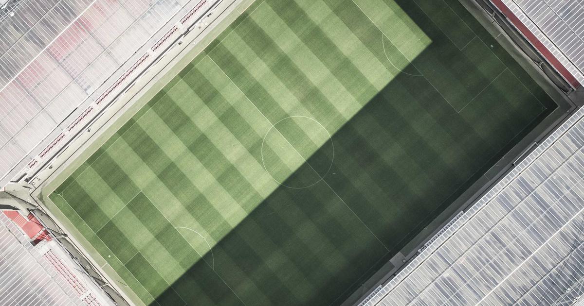 Tại sao Velvet Lounge là lựa chọn số 1 cho sự kết hợp giữa Live Jazz và ẩm thực Âu?