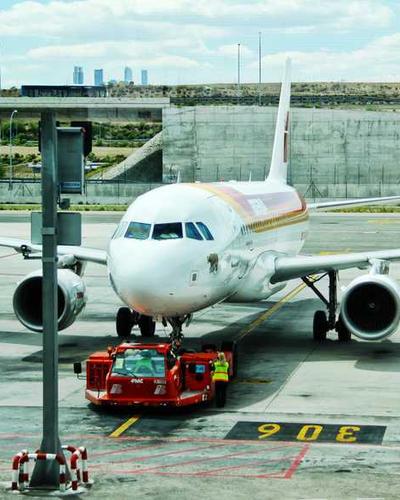 Bàn làm việc 2026