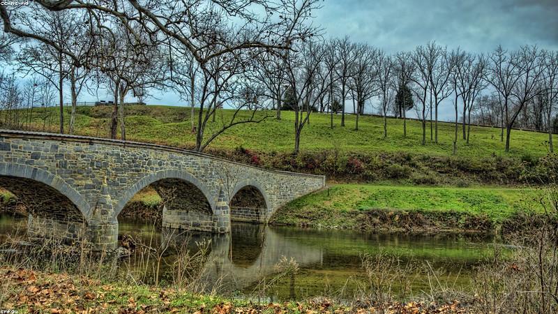 Hộp quà tặng mùa thu tinh tế