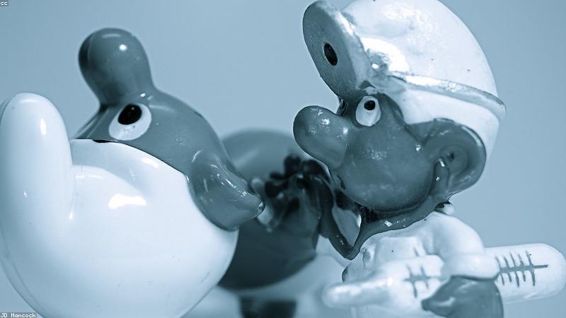 Sử dụng nhiệt kế đo nhiệt độ cho trẻ