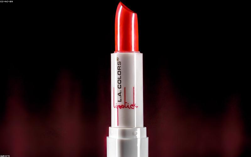 Thành phần dược mỹ phẩm an toàn cho da mụn