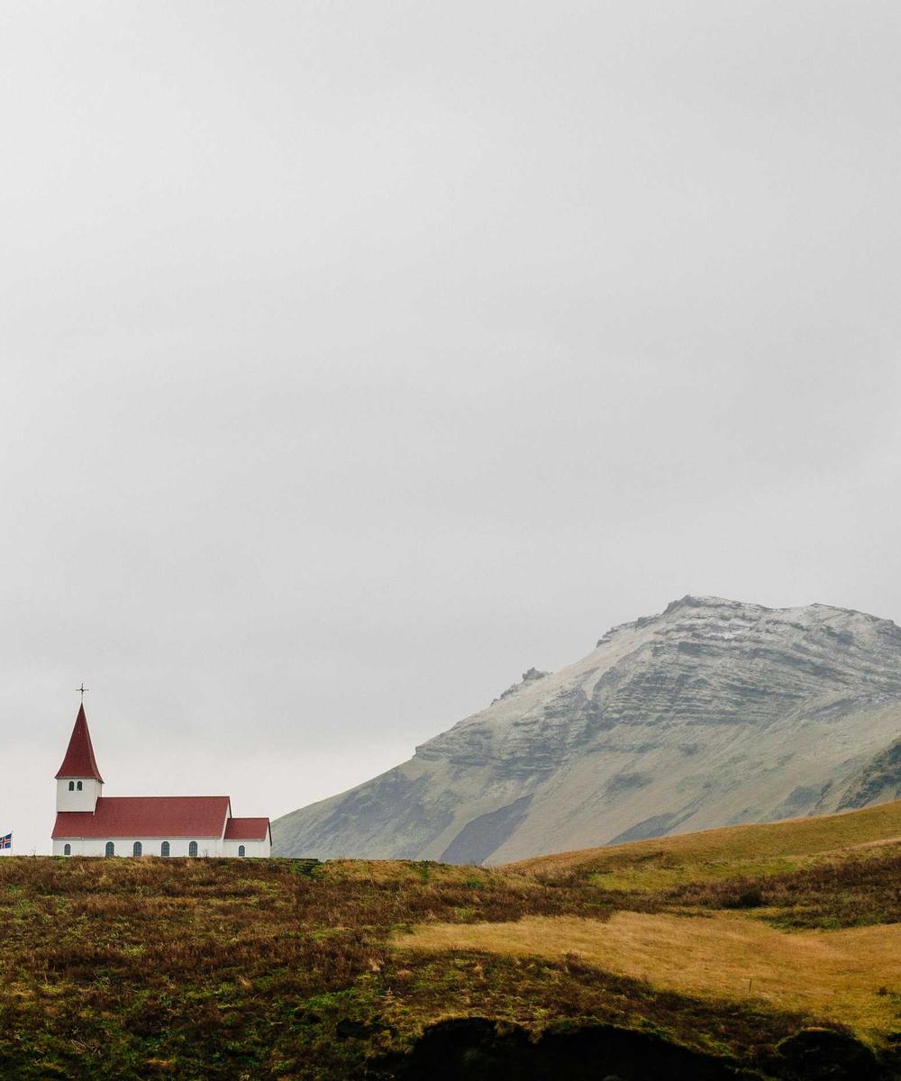 BrandGens Luxury Workspace