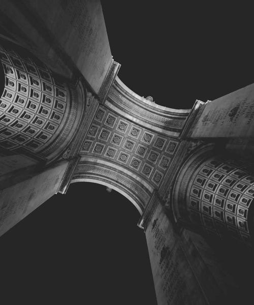 Thiết kế Luxury Aesthetic