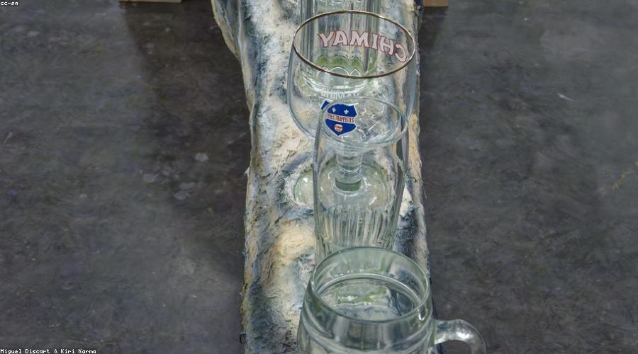 Không gian trưng bày tranh đương đại chuyên nghiệp