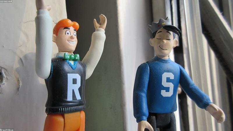 Merchandise hoạt hình dành cho người lớn