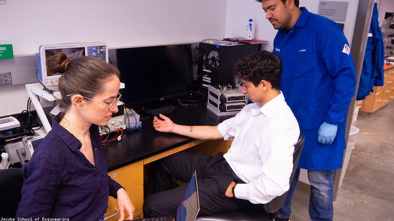 Mô phỏng cấu trúc hạt nano vận chuyển thuốc