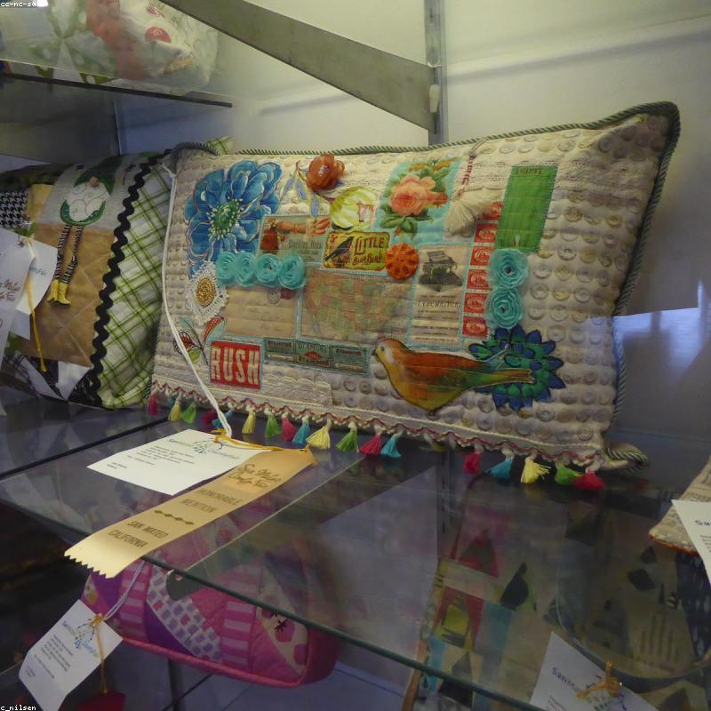 Gối Cổ Cao Su Non GoSleep