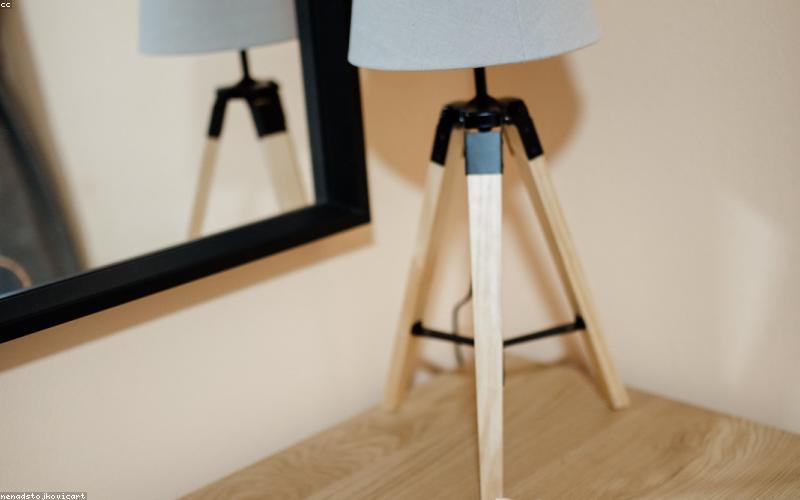 Trưng bày nến thơm trong không gian sống