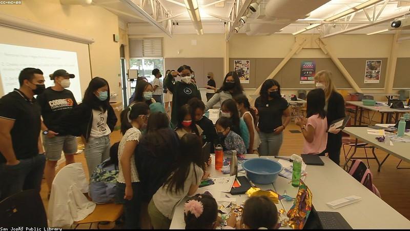 Bé học lập trình tại nhà với bộ kit KidCoding VN