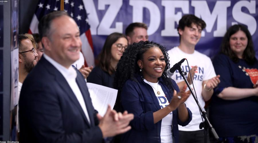 Quý ông và đồng hồ cao cấp