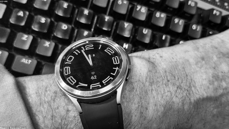 Chọn smartwatch tập thể thao cho người mới bắt đầu