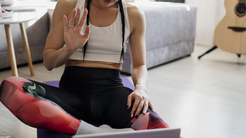 Tư thế hổ mang giúp giảm đau lưng