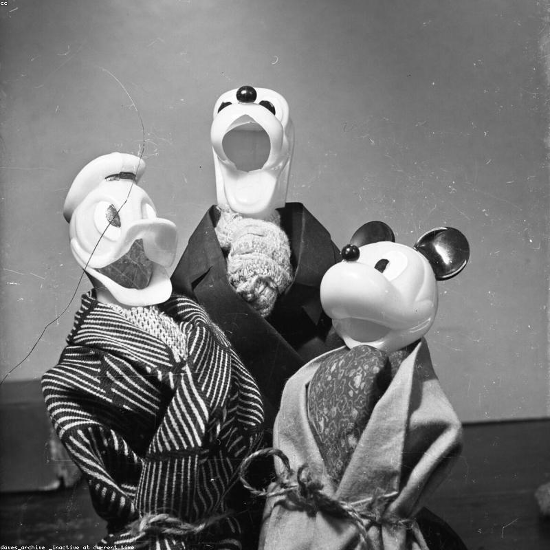 Bộ Màu Acrylic Mont Marte Signature