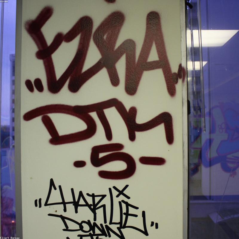 Tai nghe SteelSeries Arctis Nova 7 Wireless