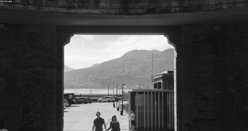 Chợ đêm sầm uất