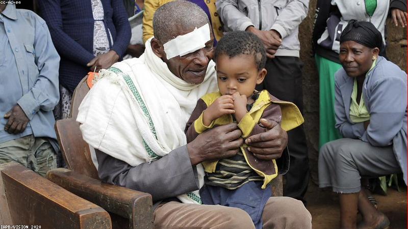 Chăm sóc mắt chuyên nghiệp tại VisionCare VN