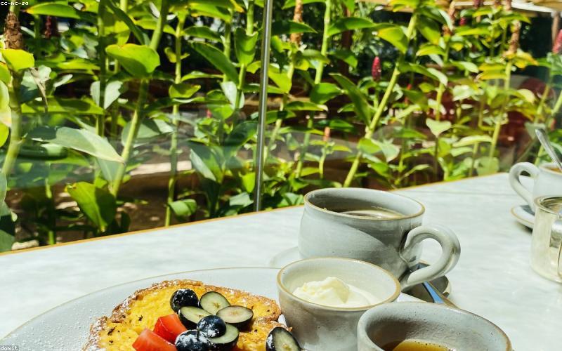 Nghi thức khai tiệc