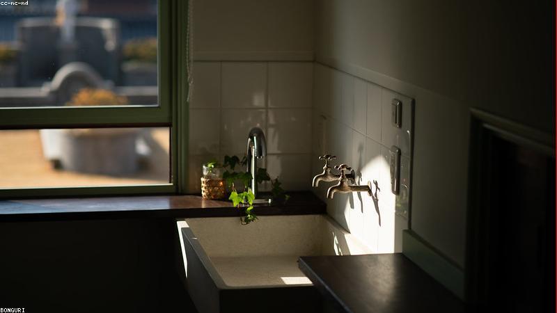 Sử dụng thiết bị vệ sinh hiện đại