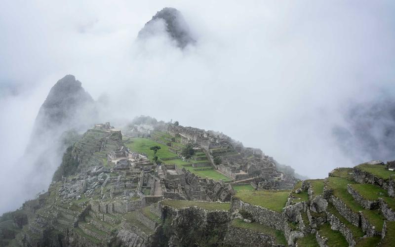 Thanh lọc không gian nội thất 2026