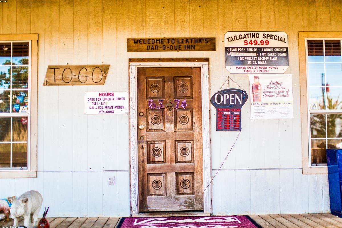 BBQ party at MountainView Lodge