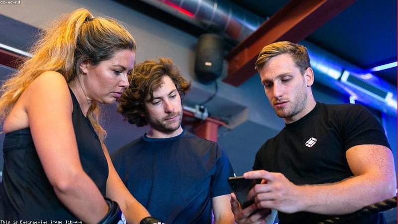 Phân tích dữ liệu chi phí in ấn