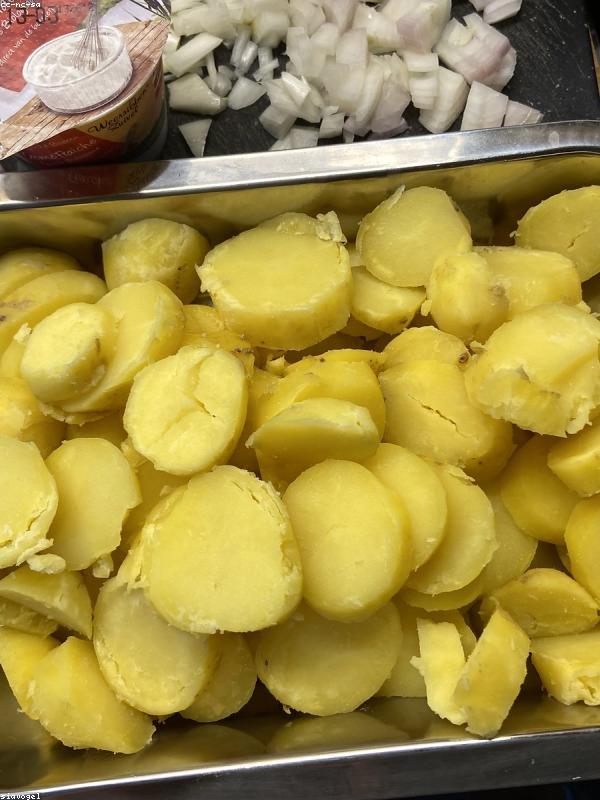 Nguyên liệu thô quý hiếm