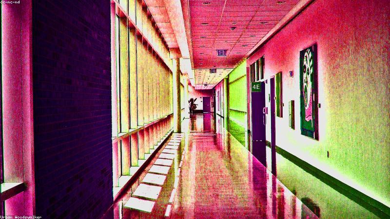 Không gian phòng khám được trang bị thiết bị đồng bộ