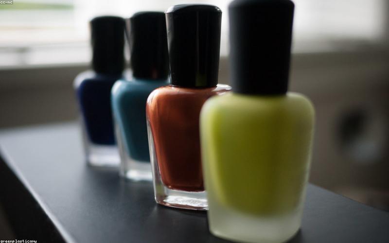 Sơn móng tay nghệ thuật