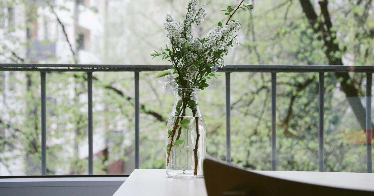 Phân tích sự khác biệt giữa bánh sinh nhật custom và bánh truyền thống