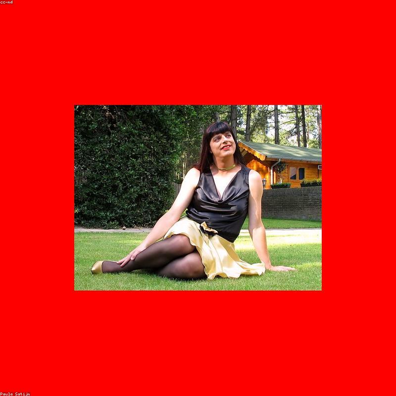 Chân váy chữ A xếp ly công sở