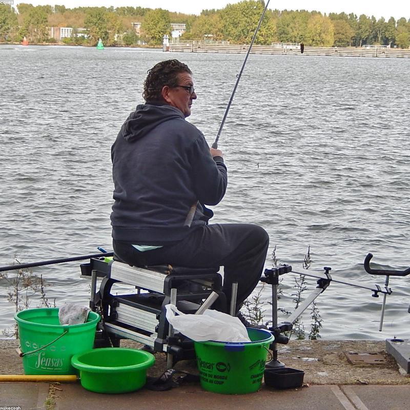 Bộ Đồ Chơi Robot Năng Lượng Mặt Trời 12 Trong 1