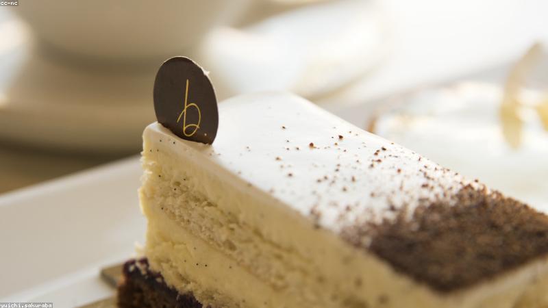 Kẹo nhập khẩu xu hướng 2024