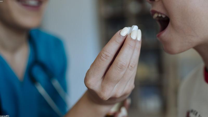 Face Yoga giúp trẻ hóa gương mặt tự nhiên