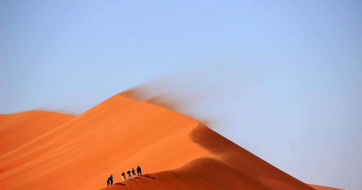 Xu hướng thiết kế website tự động bằng AI năm 2024: Bước ngoặt mới từ hihi