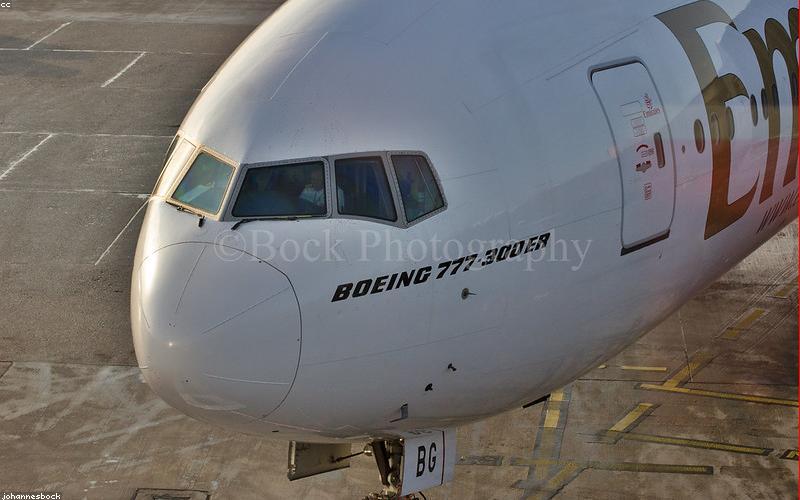 Đỗ Quỳnh Anh đang làm việc trong hậu trường